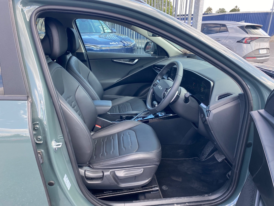 2025 Kia Niro 1.6L Petrol Plug-in Hybrid For Sale Images