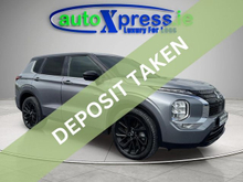 Mitsubishi Outlander PHEV 4WD BLACK EDITION, Low mileage, reversing camera
