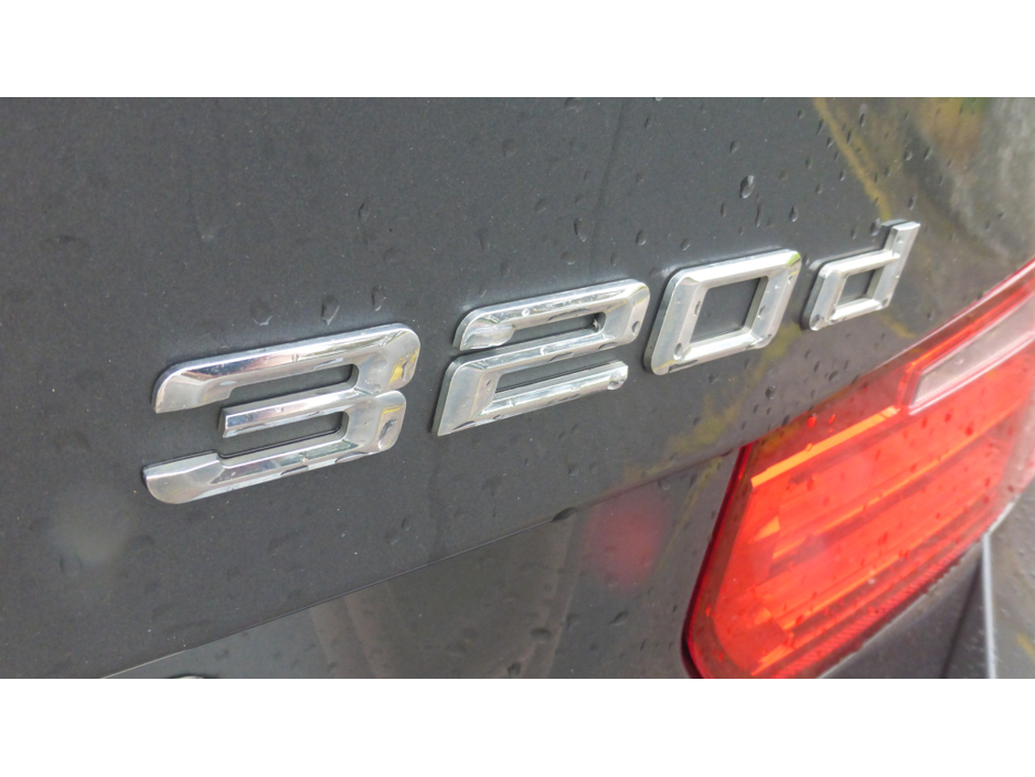 2014 BMW 3 Series 2L Diesel For Sale Images