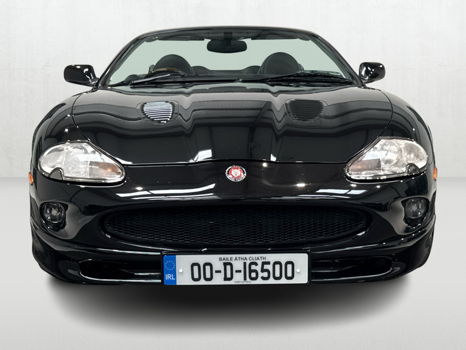 2000 Jaguar XKR 4.0L Petrol For Sale Images