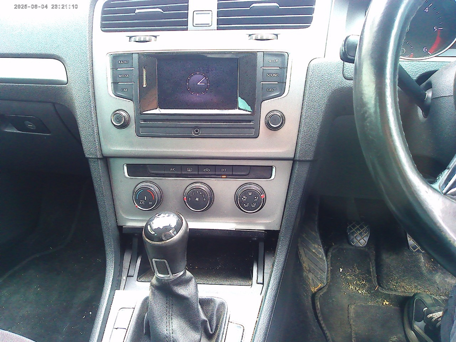 2013 Volkswagen Golf 1.6L Diesel For Sale Images