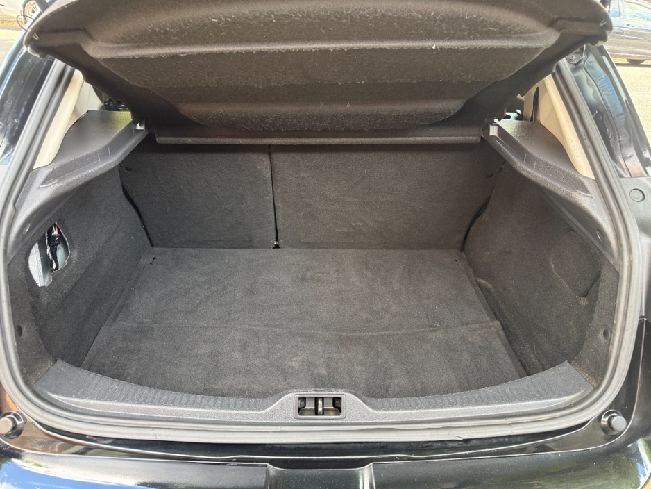 2014 Renault Megane 1.5L Diesel For Sale Images