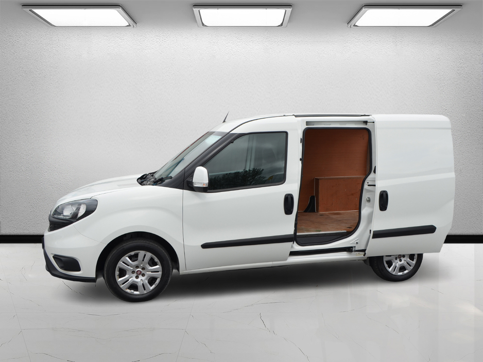 2023 Fiat Doblo 1.6L Diesel For Sale Images