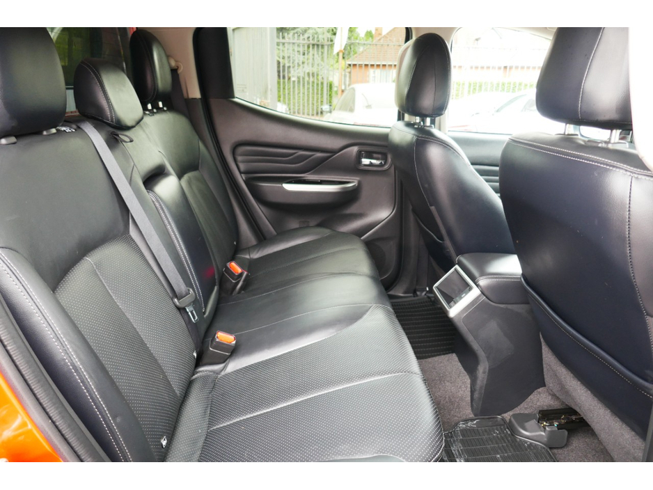 2020 Mitsubishi L200 2.3L Diesel For Sale Images