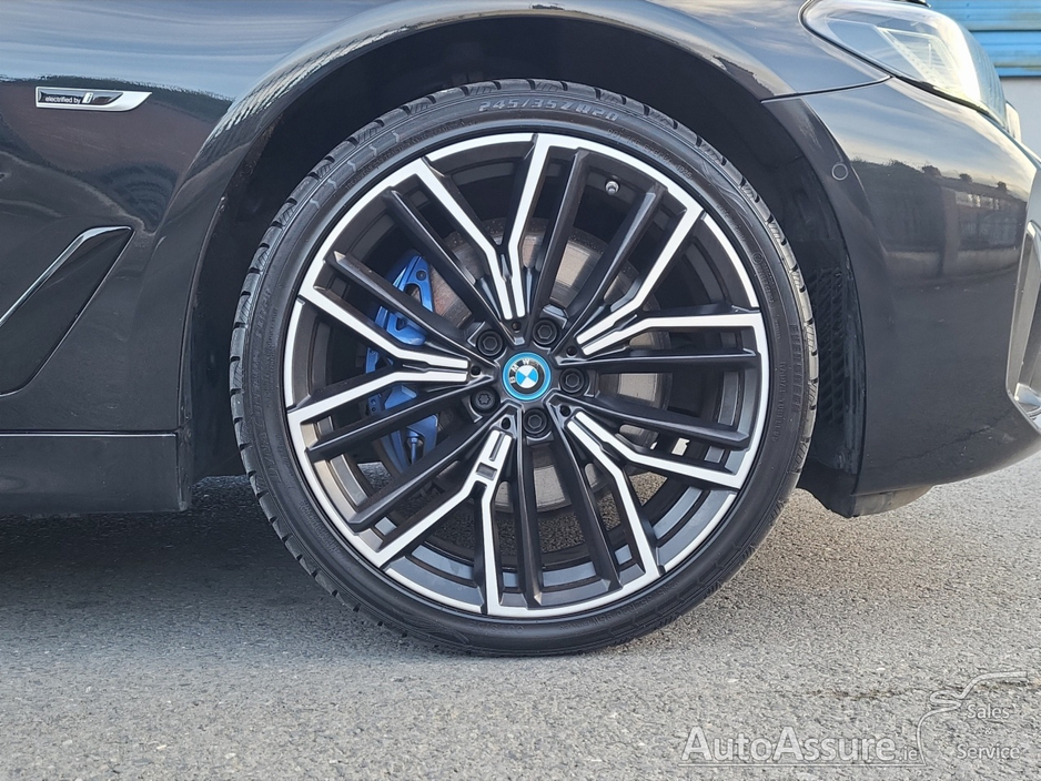 2023 BMW 5 Series 2L Petrol Plug-in Hybrid For Sale Images