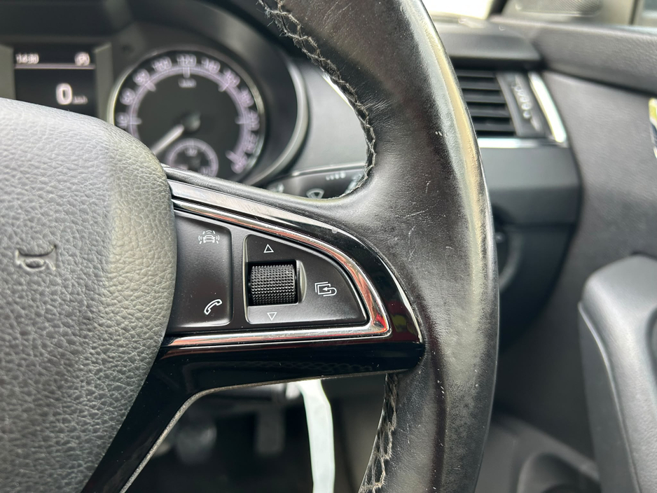 2017 Skoda Octavia 1.6L Diesel For Sale Images