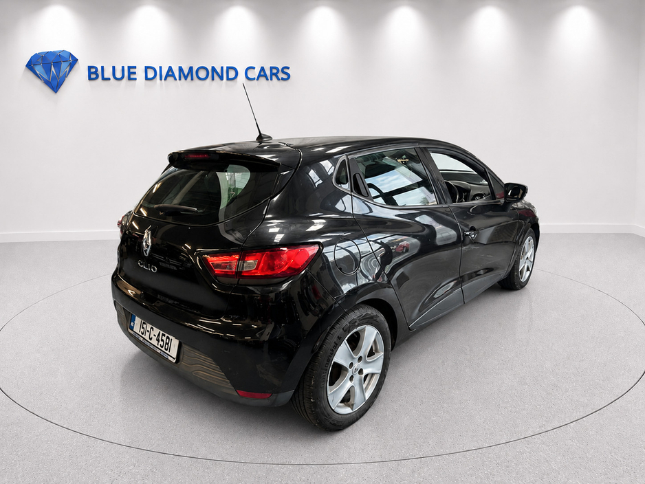 2015 Renault Clio 1.1L Petrol For Sale Images