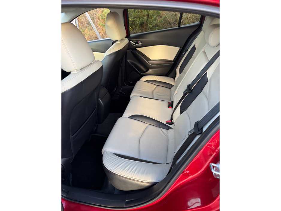 2014 Mazda Mazda3 2.2L Diesel For Sale Images
