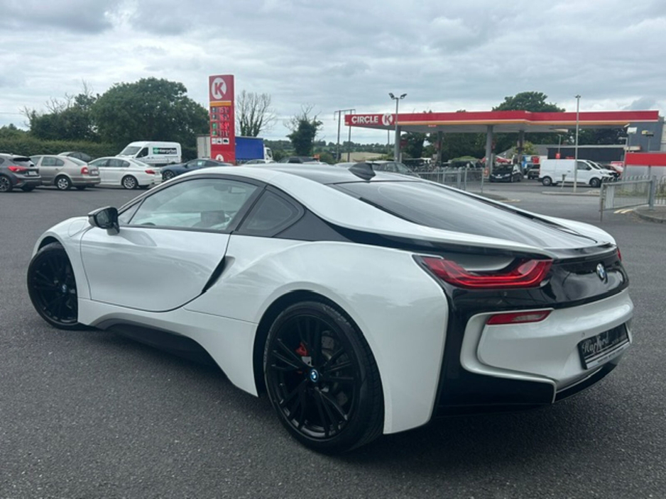 2017 BMW i8 1.5L Petrol Plug-in Hybrid For Sale Images