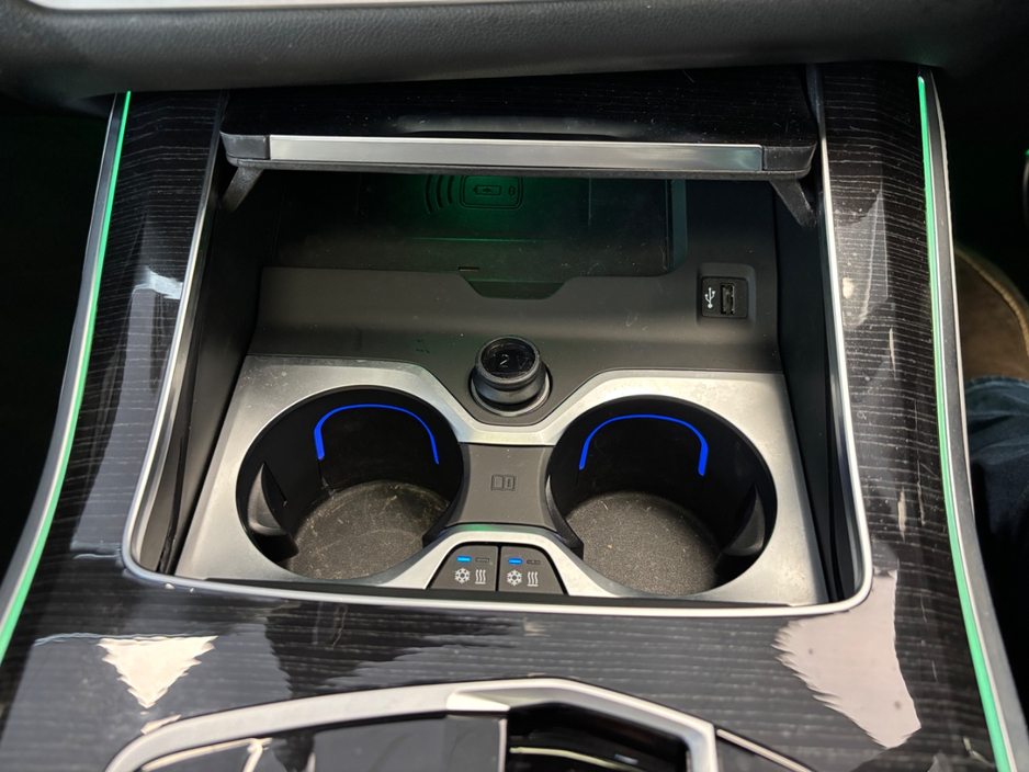 2026 BMW X5 3L Petrol Plug-in Hybrid For Sale Images