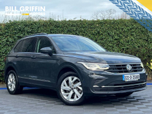 Volkswagen Tiguan LIFE 1.4 TSI PLUG-IN...