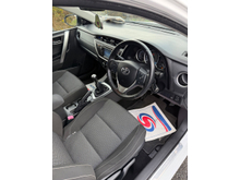 2015 Toyota Auris 1.4L Diesel For Sale Images