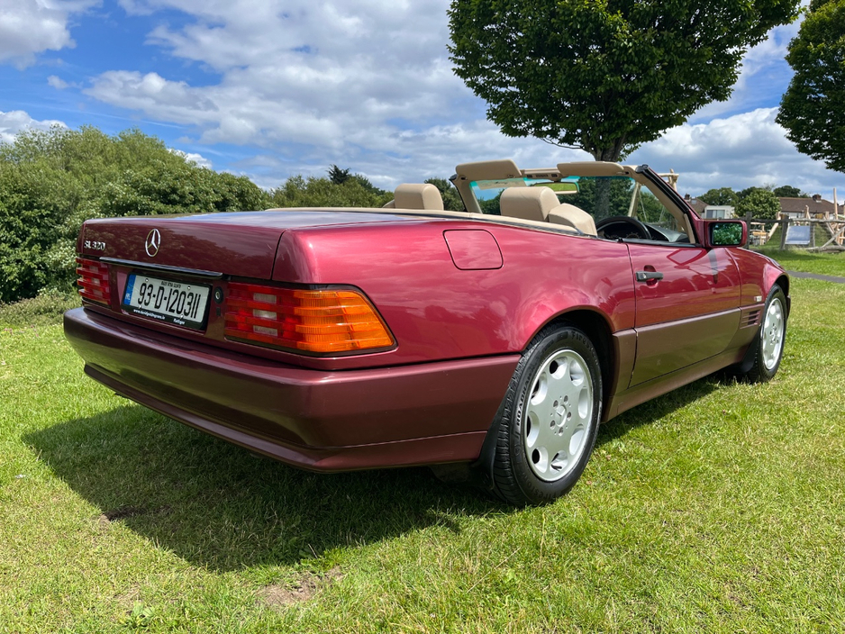 1993 Mercedes-Benz SL Class 3.2L Petrol For Sale Images