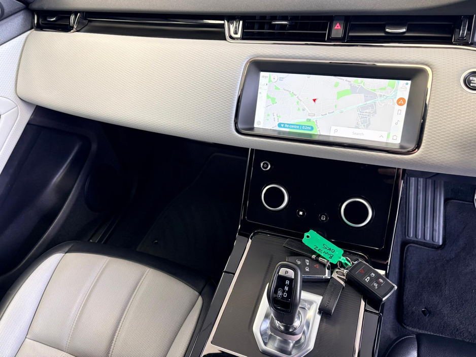2023 Land Rover Range Rover Evoque 1.5L Petrol Plug-in Hybrid For Sale Images