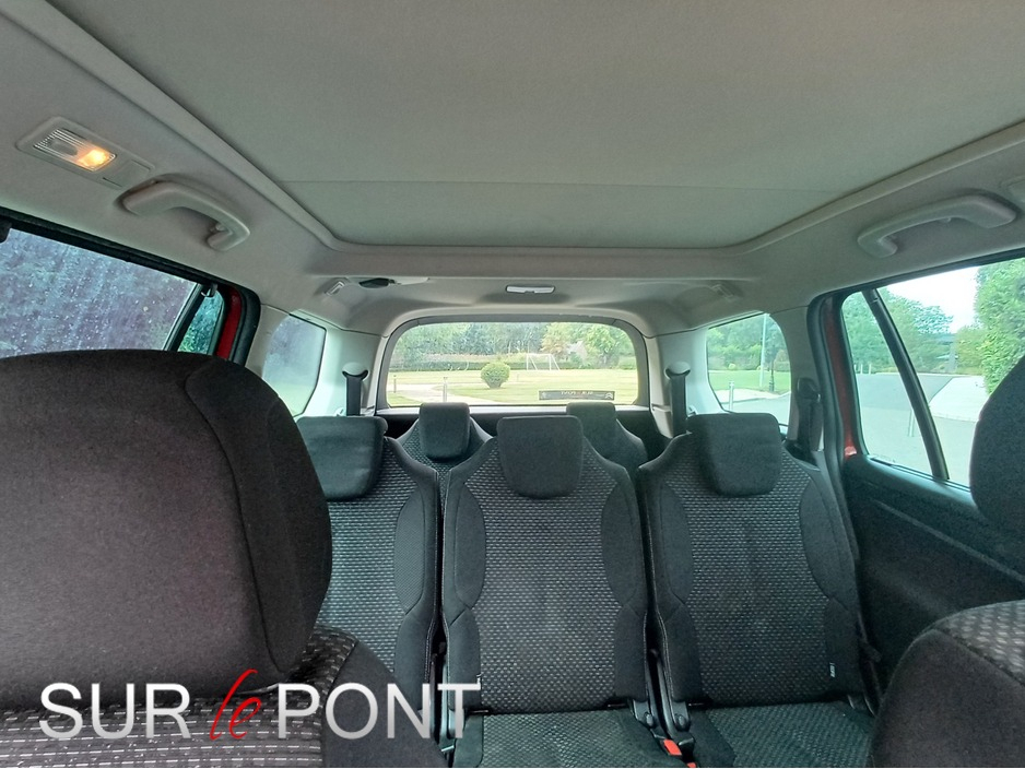 2013 Citroen Grand C4 Picasso 1.6L Diesel For Sale Images