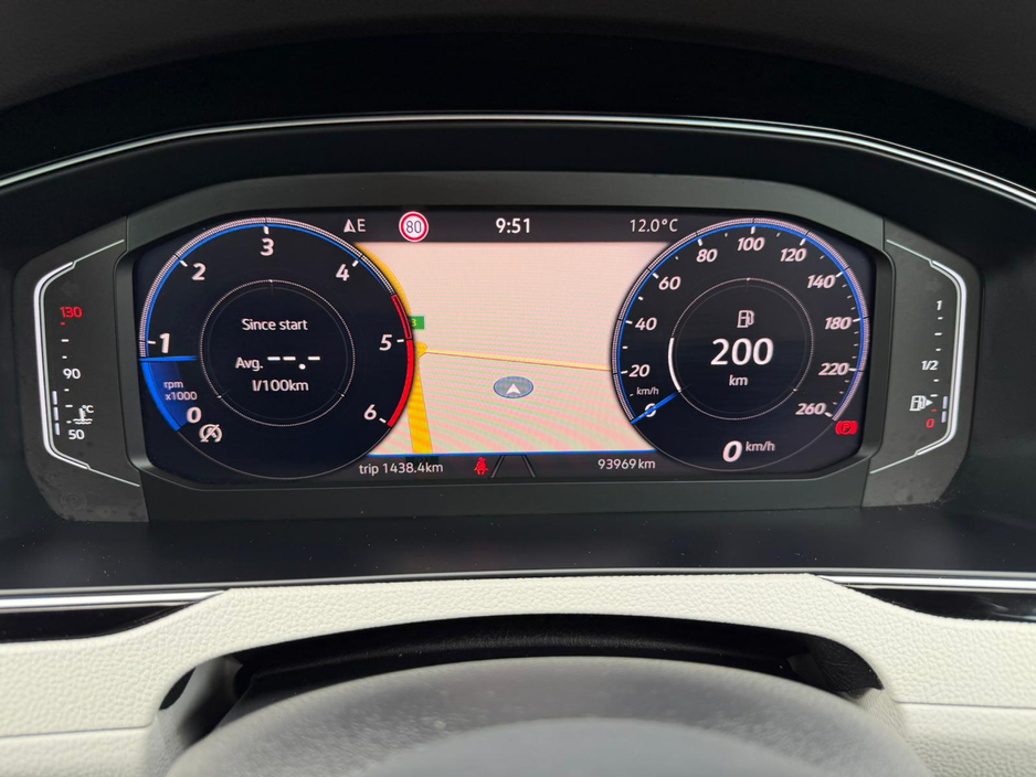 2021 Volkswagen Passat 2L Diesel For Sale Images