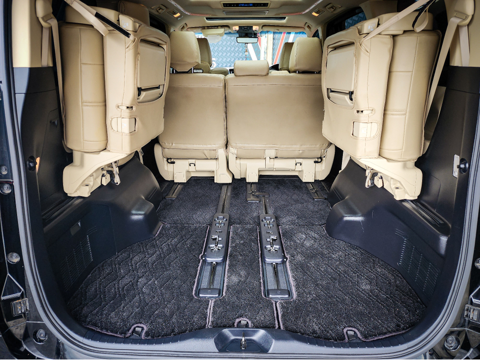 2020 Toyota Alphard 2.5L Petrol For Sale Images