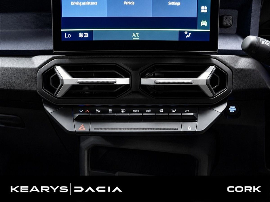 Dacia Duster Journey HEV 155 E06X,gap smart 2 yrs service pack extra insurances — thumbnail 12