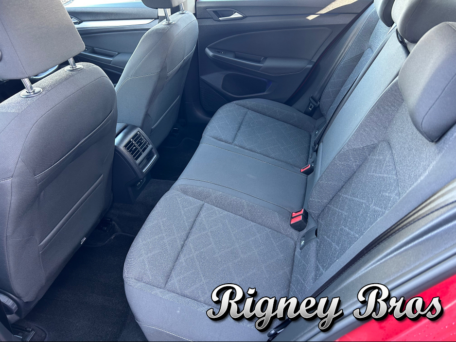 2022 Volkswagen Golf 1.5L Petrol For Sale Images