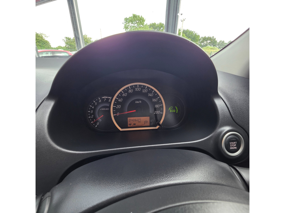 Mitsubishi Mirage — thumbnail 23