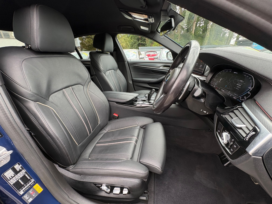 2022 BMW 5 Series 2L Petrol Plug-in Hybrid For Sale Images