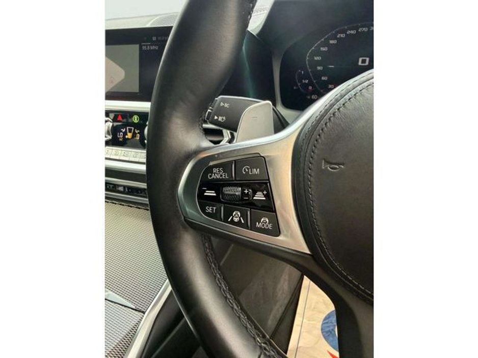 BMW 3 Series 320D M-SPORT XDRIVE, Roof Rails, Automatic — thumbnail 10