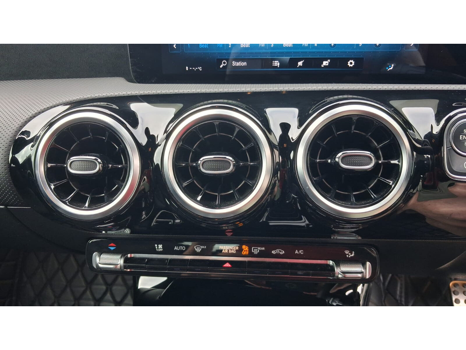 2022 Mercedes-Benz CLA Class 2L Diesel For Sale Images