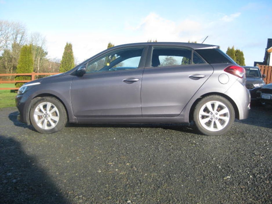 2018 Hyundai i20 1.2L Petrol For Sale Images