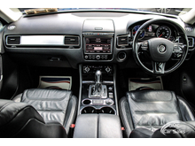 2016 Volkswagen Touareg 3L Diesel For Sale Images