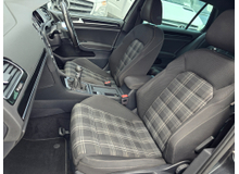 2016 Volkswagen Golf 2.0L Diesel For Sale Images