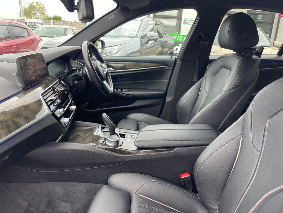 2020 BMW 5 Series 2L Petrol Plug-in Hybrid For Sale Images