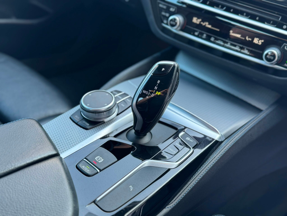 2019 BMW 5 Series 2L Diesel For Sale Images