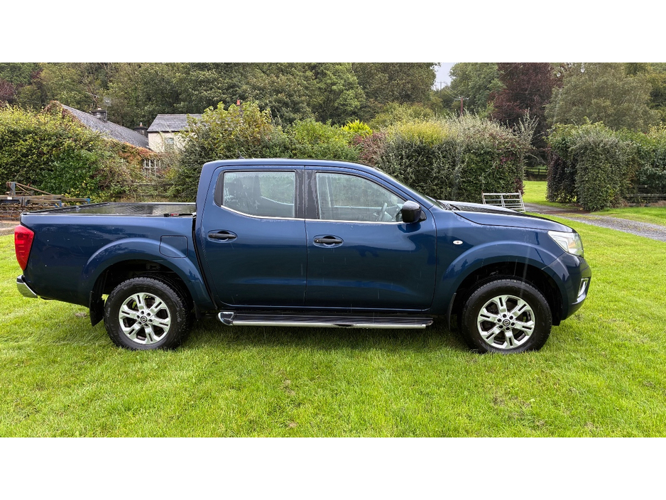 2020 Nissan Navara