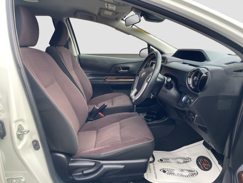 Toyota Aqua 2015 TOYOTA  AQUA 1.5 HYBRID AUTOMATIC *FINANCE* — thumbnail 10