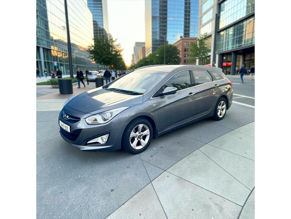 2013 Hyundai i40 For Sale Images