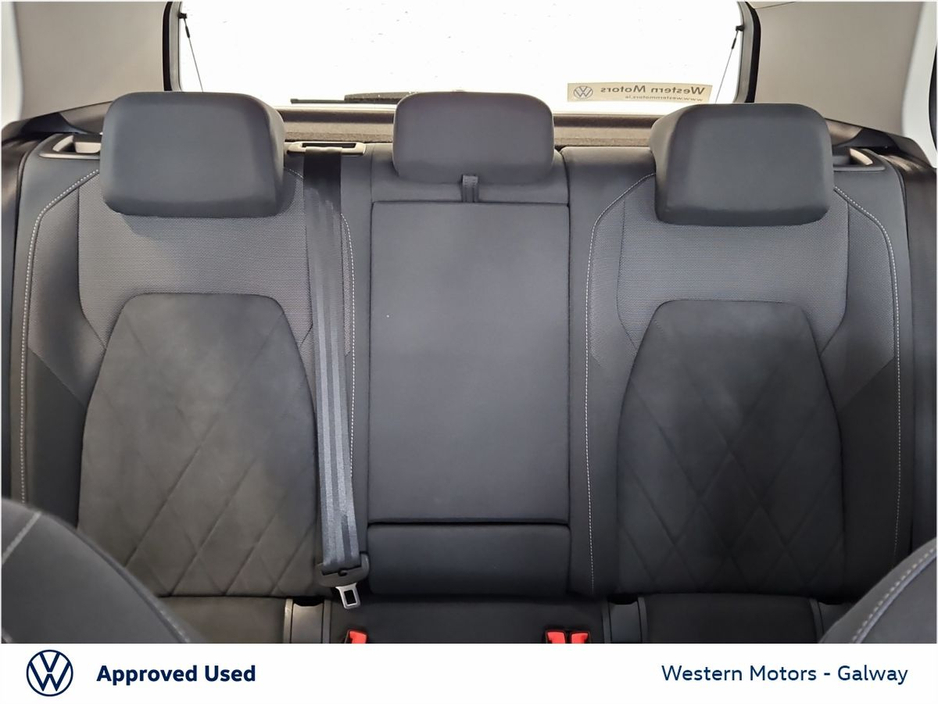 Volkswagen Golf 2.0 TDI 115HP Style DSG — thumbnail 28