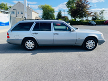 1995 Mercedes-Benz E Class 2.8L Petrol For Sale Images