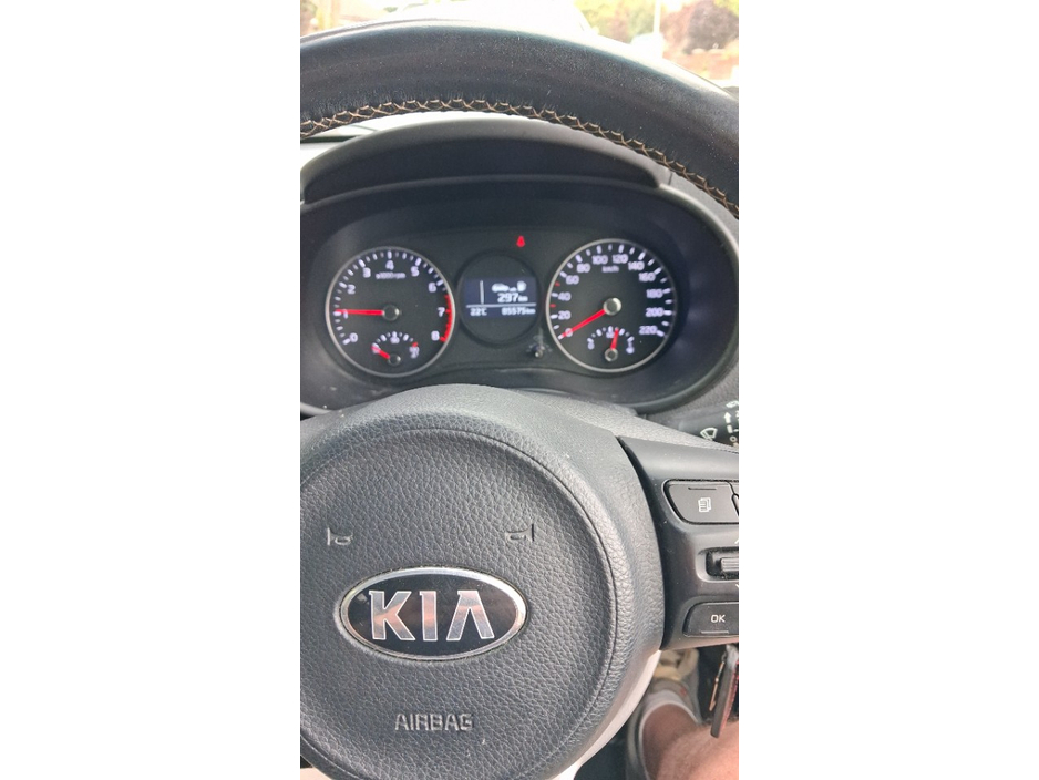 Kia Picanto 1.0 EX 5DR — thumbnail 15