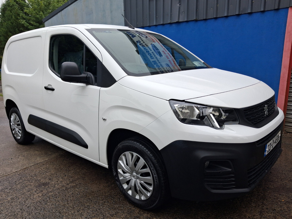 2022 Peugeot Partner 1.5L Diesel For Sale Images