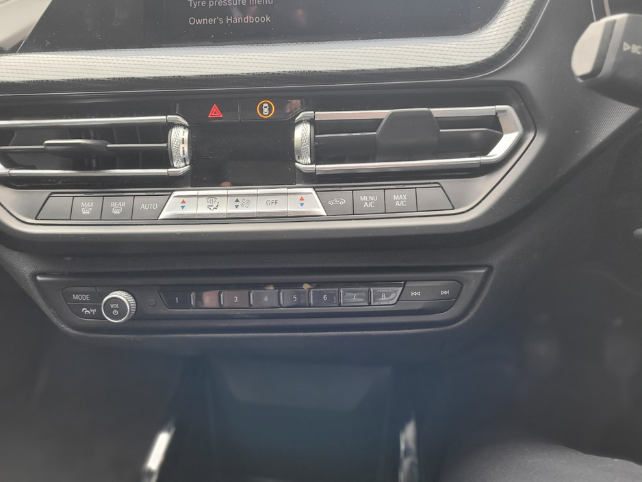 BMW 1 Series 116D SPORT 1SSC 4DR — thumbnail 15