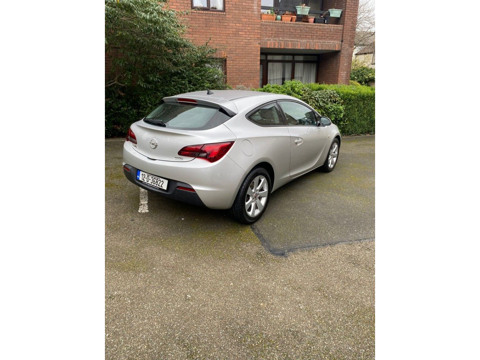 Opel Astra 1.4 Sport Hatchback Petrol Manual (120bhp) — thumbnail 4