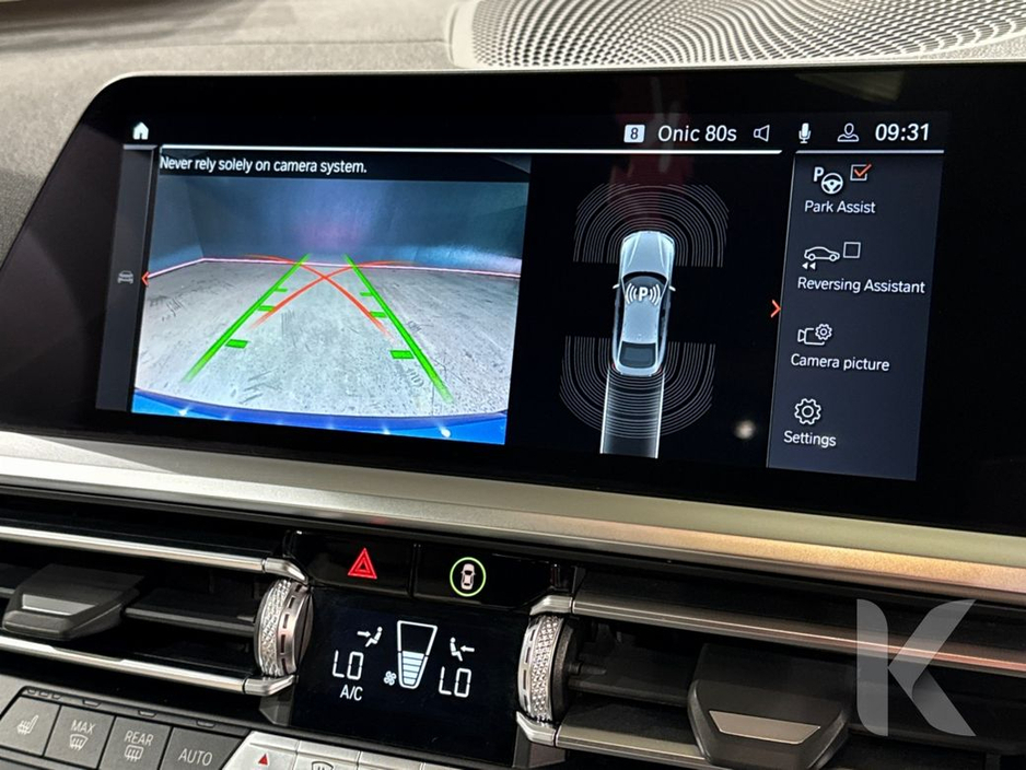 BMW 4 Series 420D M-SPORT AUTOMATIC - REVERSE CAMERA - CRUISE CONTROL - CREAM LEATHER UPHOLSTERY - ELECTRIC TAIL-GATE - DIAMOND CUT ALLOY WHEELS — thumbnail 29