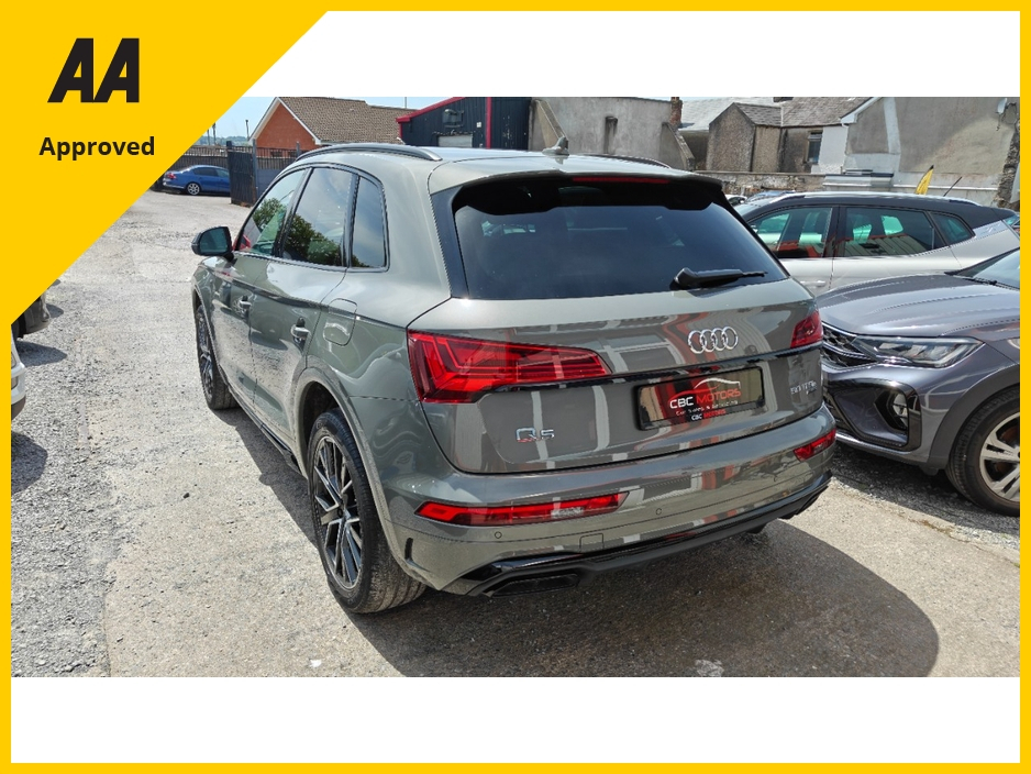 2023 Audi Q5 2L Petrol Plug-in Hybrid For Sale Images