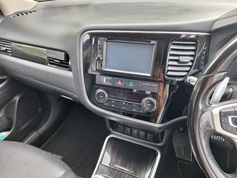 Mitsubishi Outlander 2.0 GX3H PHEV 200BHP 5DR AUTO — thumbnail 10