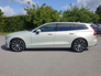 2022 VOLVO V60 B4 P MHEV (197hp) Momentum