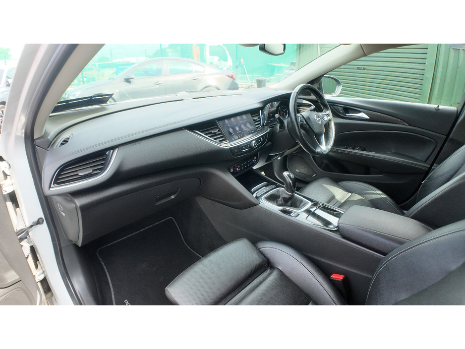 2022 Opel Insignia 1.5L Diesel For Sale Images