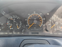 1991 Mercedes-Benz SL Class 3L Petrol For Sale Images