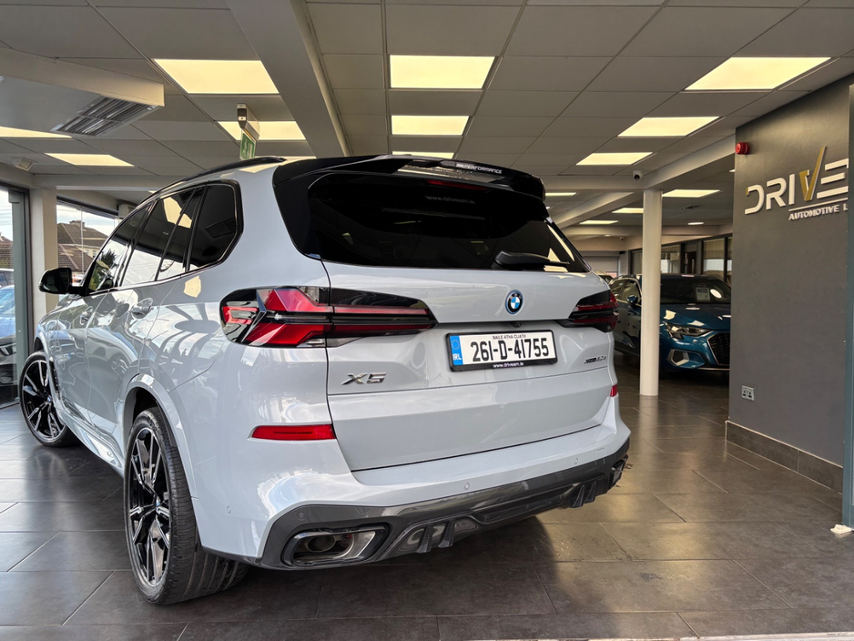 2026 BMW X5 3L Petrol Plug-in Hybrid For Sale Images