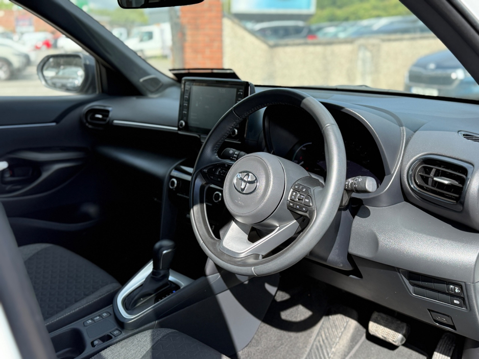 2024 Toyota Yaris Cross 1.5L Petrol Hybrid For Sale Images