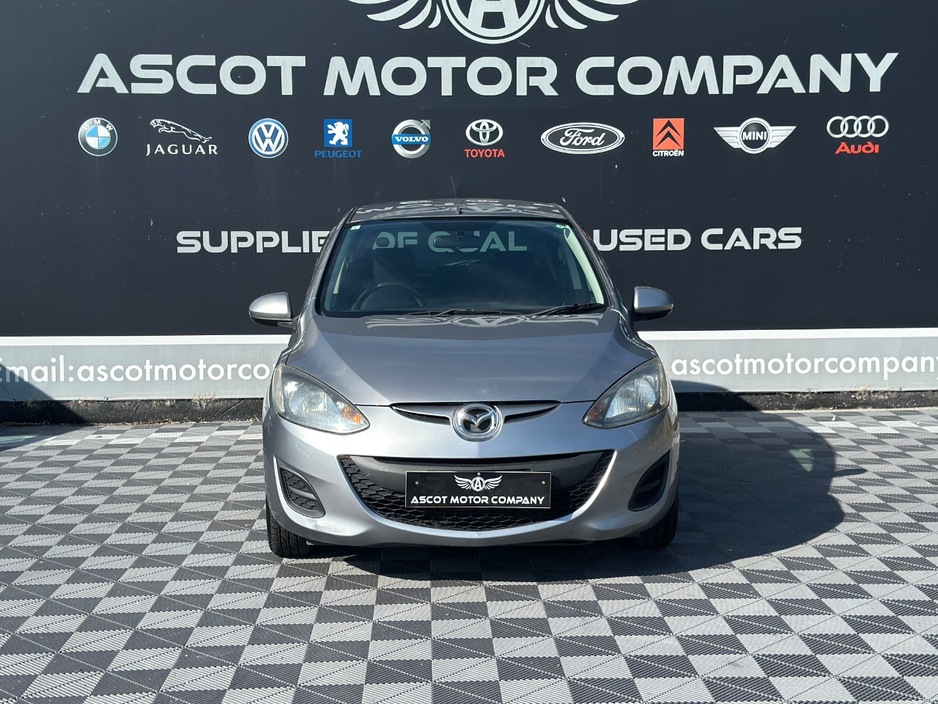 Mazda Demio 1.3 L Petrol Automatic — thumbnail 3